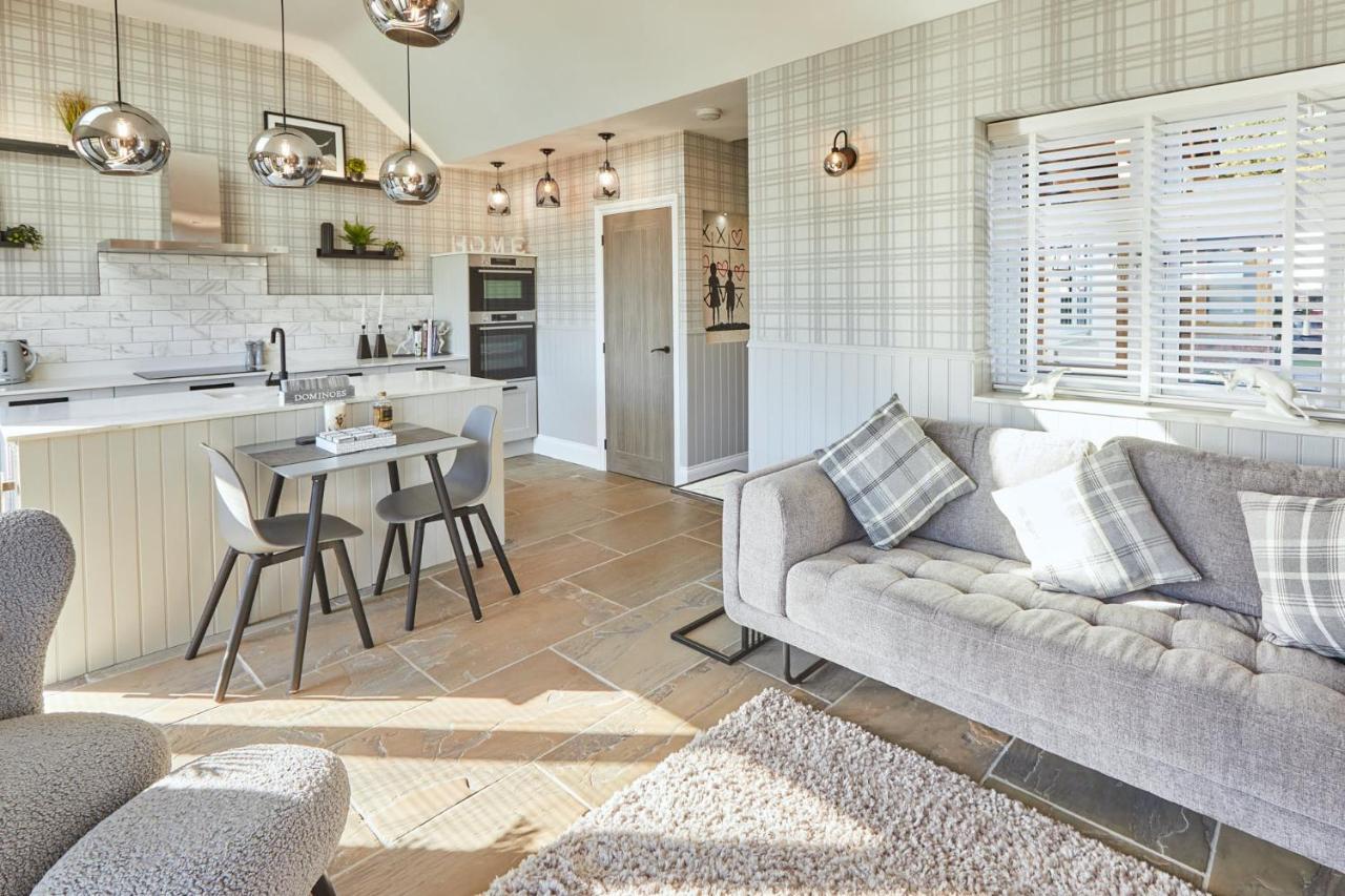Holiday home Host & - The Stables
